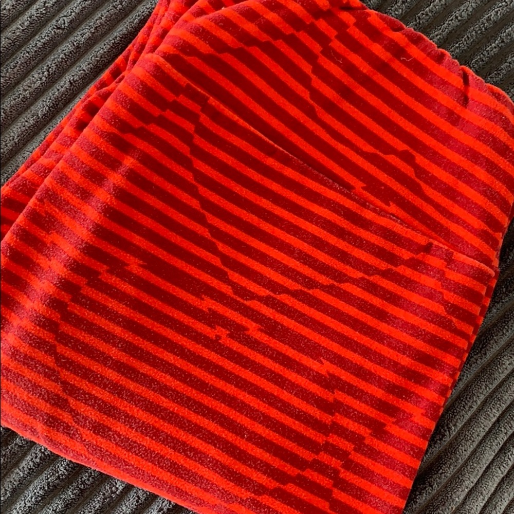 LulaRoe VALENTINES Leggings